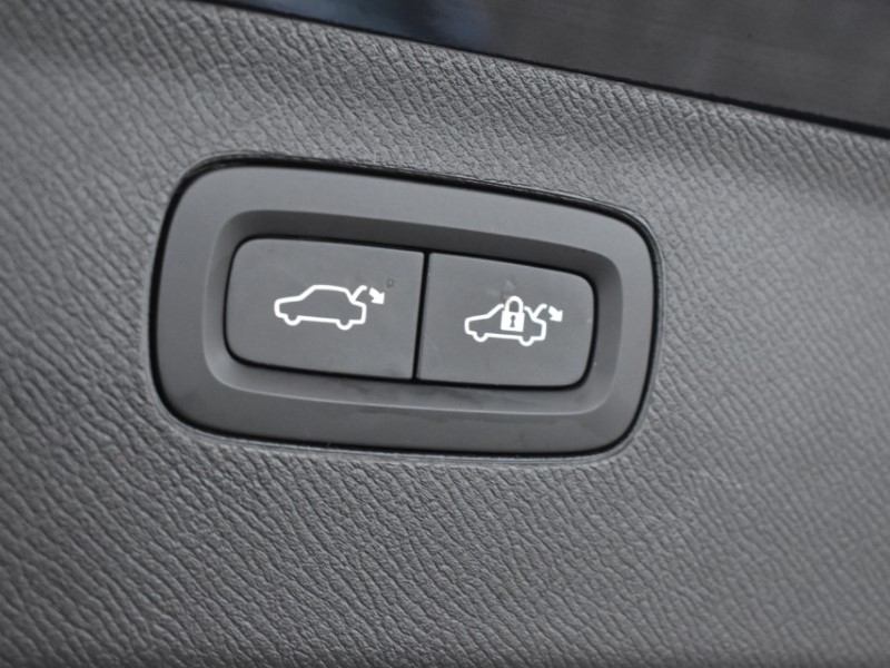 2023 (23) VOLVO XC90 2.0 B5P [250] Core 5dr AWD Geartronic 5022207