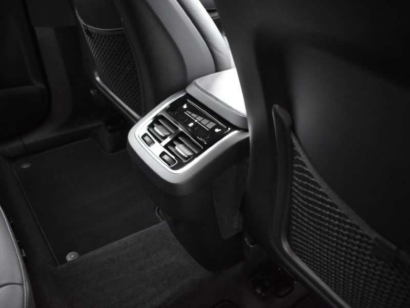 2023 (23) VOLVO XC90 2.0 B5P [250] Core 5dr AWD Geartronic 5022192