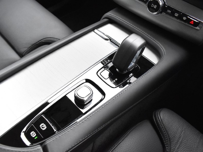 2023 (23) VOLVO XC90 2.0 B5P [250] Core 5dr AWD Geartronic 5022136