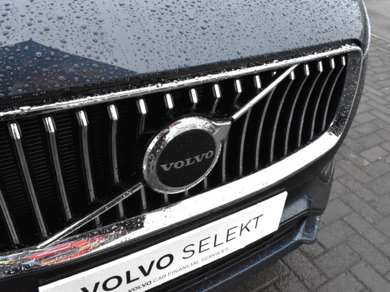 2023 (23) VOLVO XC90 2.0 B5P [250] Core 5dr AWD Geartronic 5022412