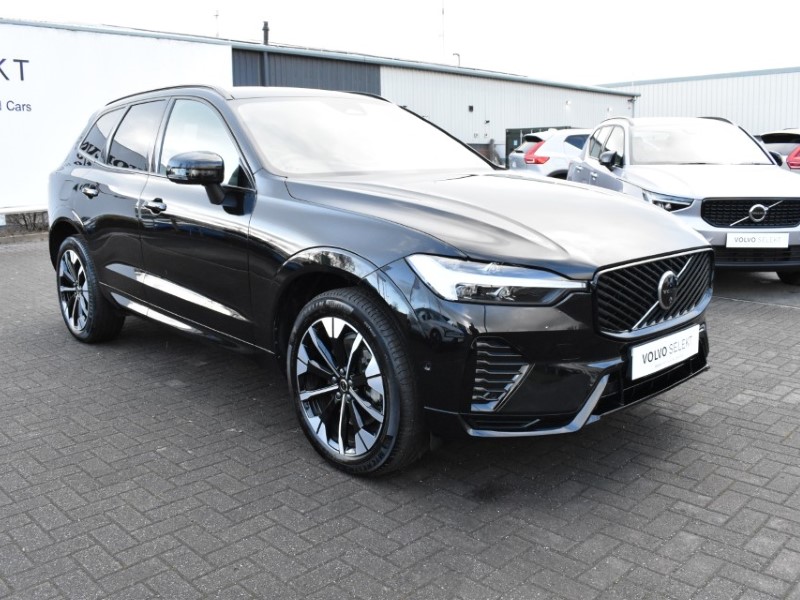 2025 (25) VOLVO XC60 2.0 B5P Plus Dark 5dr AWD Geartronic