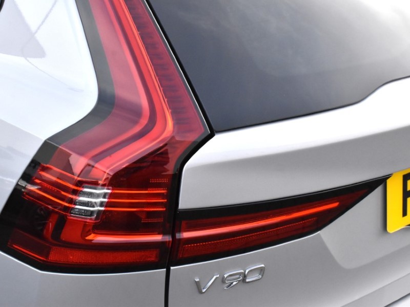 2025 (74) VOLVO V90 2.0 T6 [350] PHEV Plus Dark 5dr AWD Auto 5060652