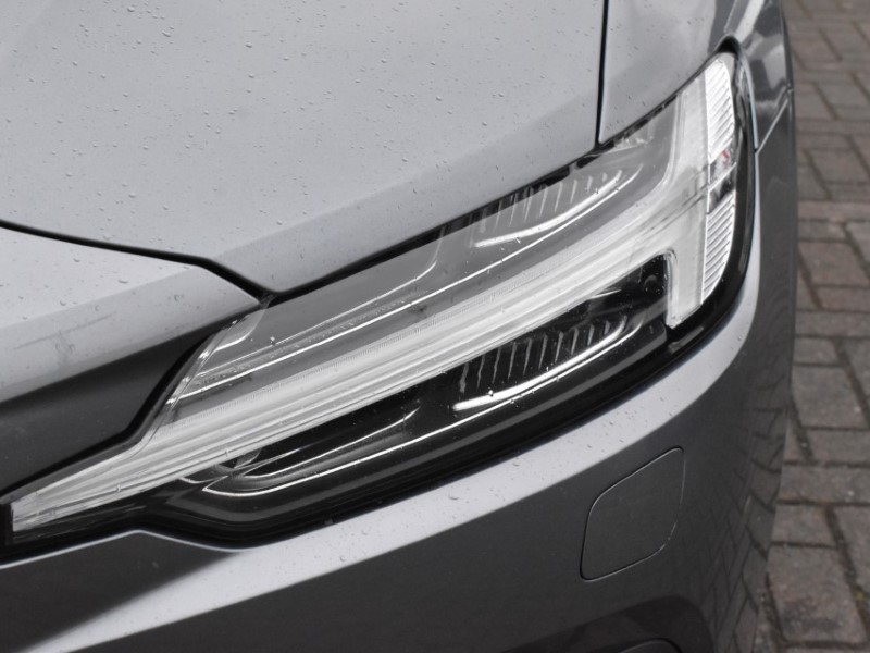 2019 (69) VOLVO S60 2.0 T5 Inscription Plus 4dr Auto 5054350