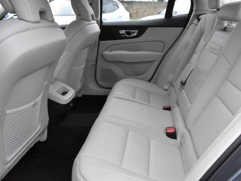 2019 (69) VOLVO S60 2.0 T5 Inscription Plus 4dr Auto 5054339