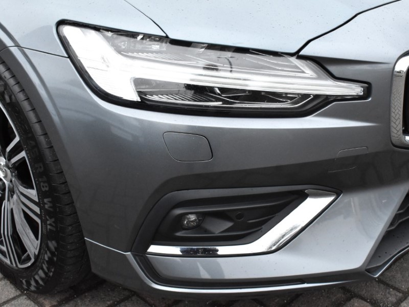 2019 (69) VOLVO S60 2.0 T5 Inscription Plus 4dr Auto 5054348