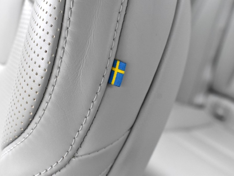 2019 (69) VOLVO S60 2.0 T5 Inscription Plus 4dr Auto 5054338