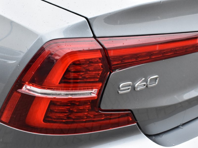 2019 (69) VOLVO S60 2.0 T5 Inscription Plus 4dr Auto 5054345