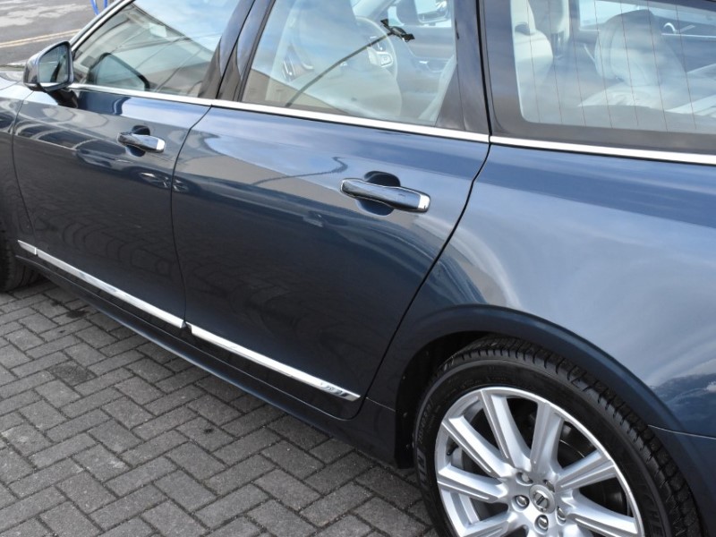 2020 (70) VOLVO V90 2.0 D4 Inscription Plus 5dr Geartronic 5041077