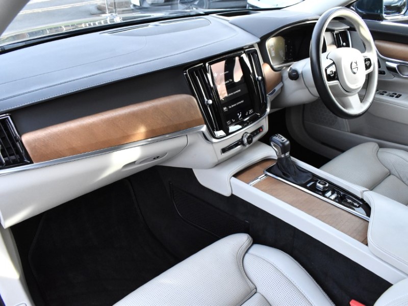 2020 (70) VOLVO V90 2.0 D4 Inscription Plus 5dr Geartronic 5041063