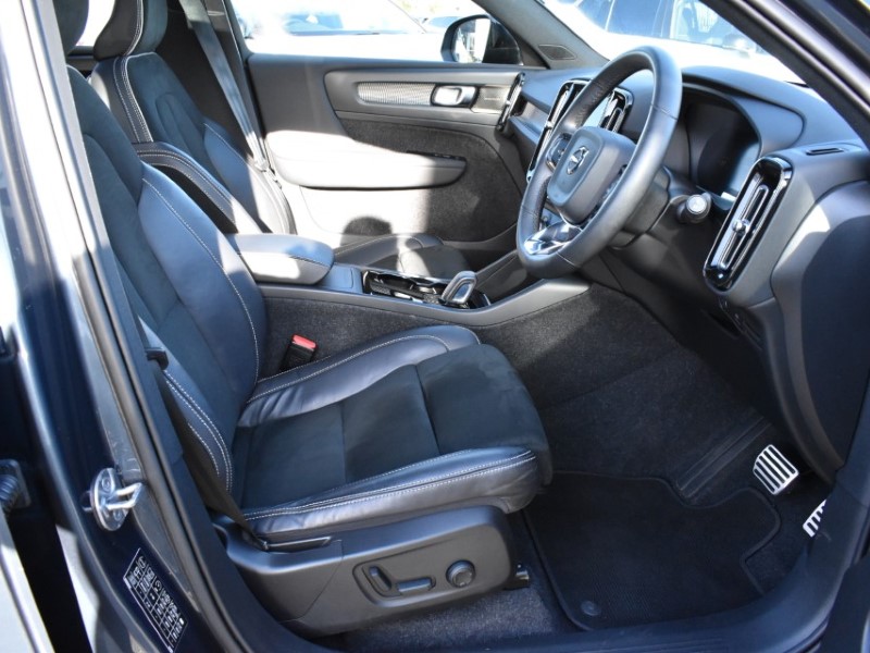 2021 (71) VOLVO XC40 300kW Recharge Twin Pro 78kWh 5dr AWD Auto 5074556