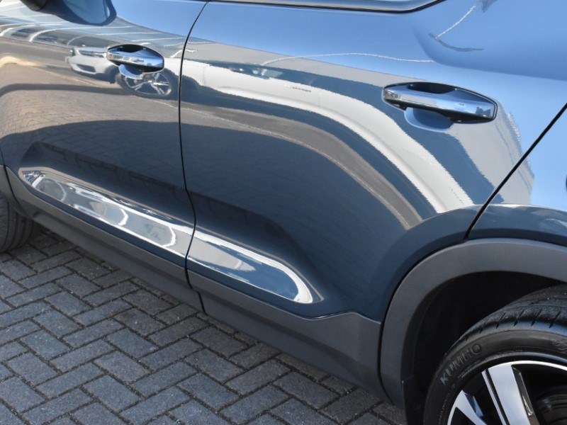 2021 (71) VOLVO XC40 300kW Recharge Twin Pro 78kWh 5dr AWD Auto 5074581