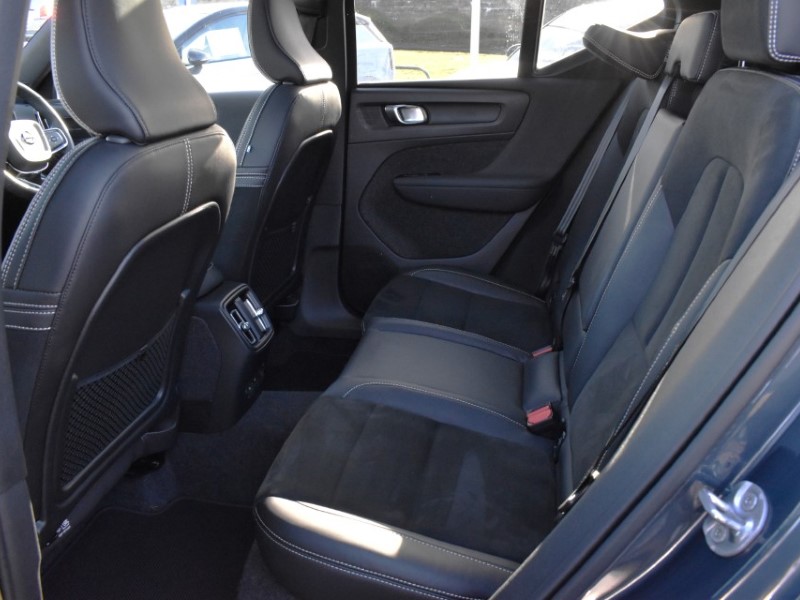 2021 (71) VOLVO XC40 300kW Recharge Twin Pro 78kWh 5dr AWD Auto 5074570