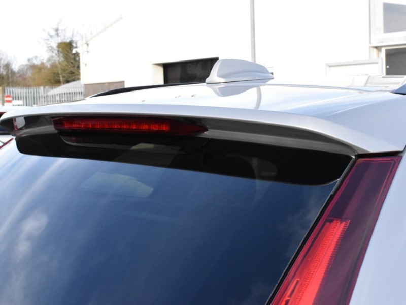 2025 (25) VOLVO XC60 2.0 B5P Plus Dark 5dr AWD Geartronic 5083202