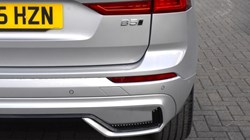 2025 (25) VOLVO XC60 2.0 B5P Plus Dark 5dr AWD Geartronic 5083201