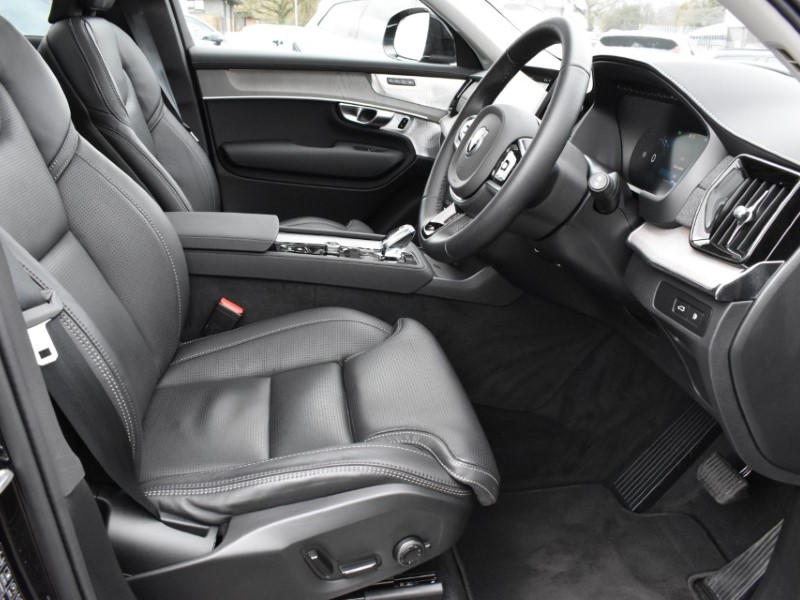 2025 (25) VOLVO XC90 2.0 T8 PHEV Ultra Dark 5dr AWD Geartronic 5104861