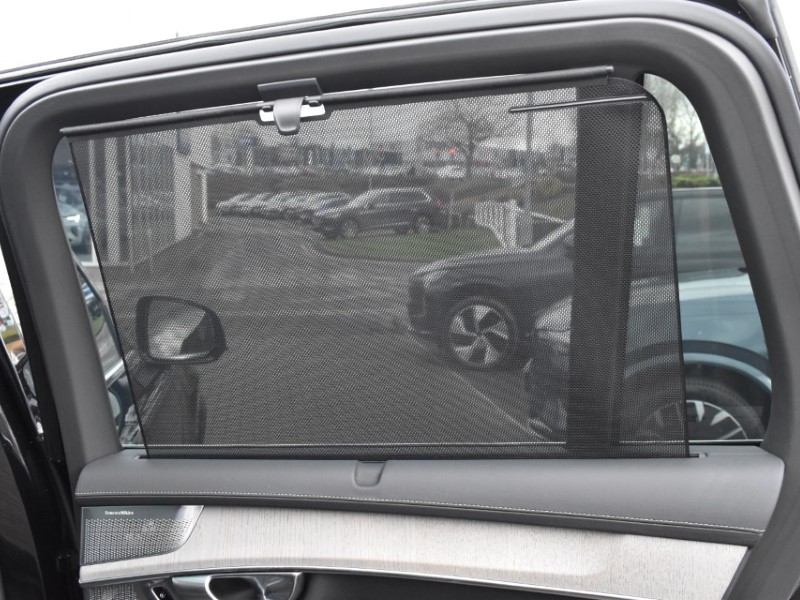 2025 (25) VOLVO XC90 2.0 T8 PHEV Ultra Dark 5dr AWD Geartronic 5104867