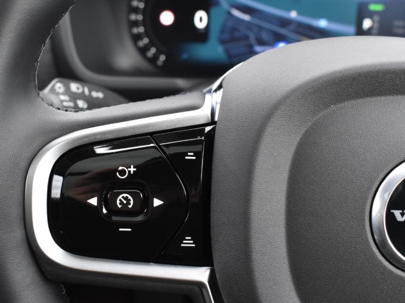 2025 (25) VOLVO XC90 2.0 T8 PHEV Ultra Dark 5dr AWD Geartronic 5104833