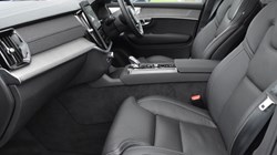 2025 (25) VOLVO XC90 2.0 T8 PHEV Ultra Dark 5dr AWD Geartronic 5104868