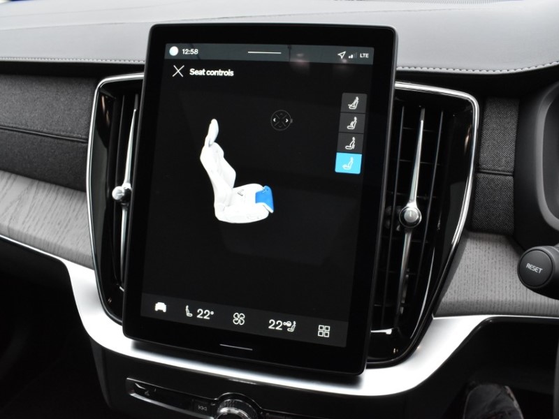 2025 (25) VOLVO XC90 2.0 T8 PHEV Ultra Dark 5dr AWD Geartronic 5104855