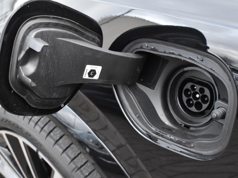 2025 (25) VOLVO XC90 2.0 T8 PHEV Ultra Dark 5dr AWD Geartronic 5104880