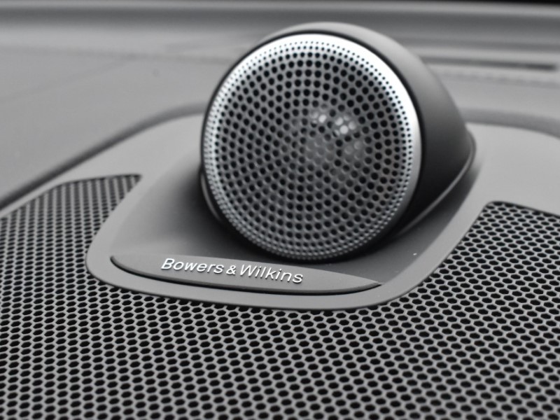 2025 (25) VOLVO XC60 2.0 B5P Ultra Dark 5dr AWD Geartronic 5086155