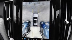 2025 (25) VOLVO XC60 2.0 B5P Ultra Dark 5dr AWD Geartronic 5086153