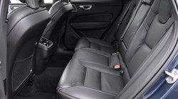 2025 (25) VOLVO XC60 2.0 B5P Ultra Dark 5dr AWD Geartronic 5086191