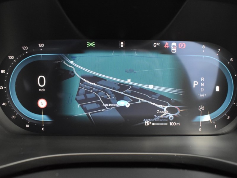 2025 (25) VOLVO XC60 2.0 B5P Ultra Dark 5dr AWD Geartronic 5086209