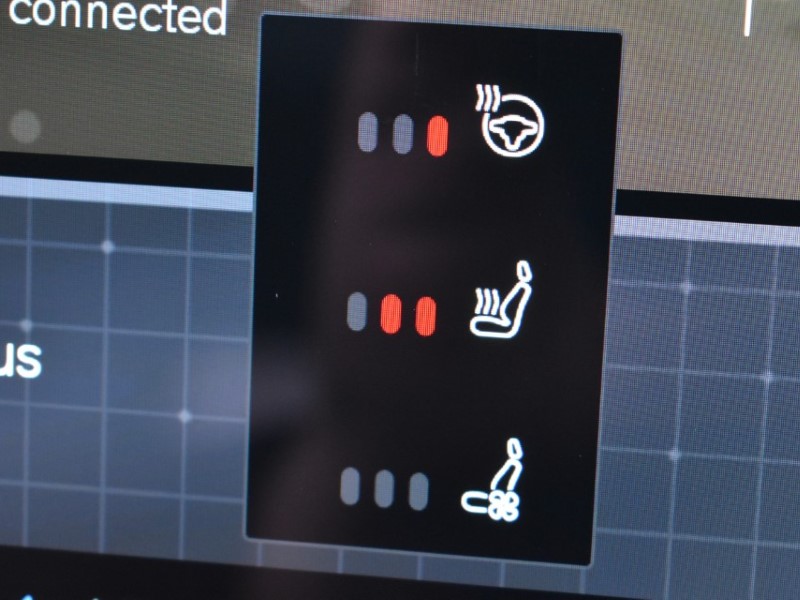 2025 (25) VOLVO XC60 2.0 B5P Ultra Dark 5dr AWD Geartronic 5086168