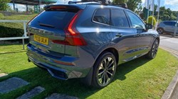 2026 (26) VOLVO XC60 2.0 B5P Plus Dark 5dr AWD Geartronic 5520732