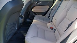 2026 (26) VOLVO XC60 2.0 B5P Plus Dark 5dr AWD Geartronic 5520827