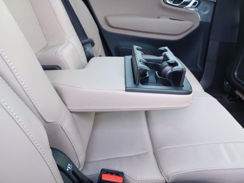 2026 (26) VOLVO XC90 2.0 T8 PHEV Ultra Dark 5dr AWD Geartronic 5341216