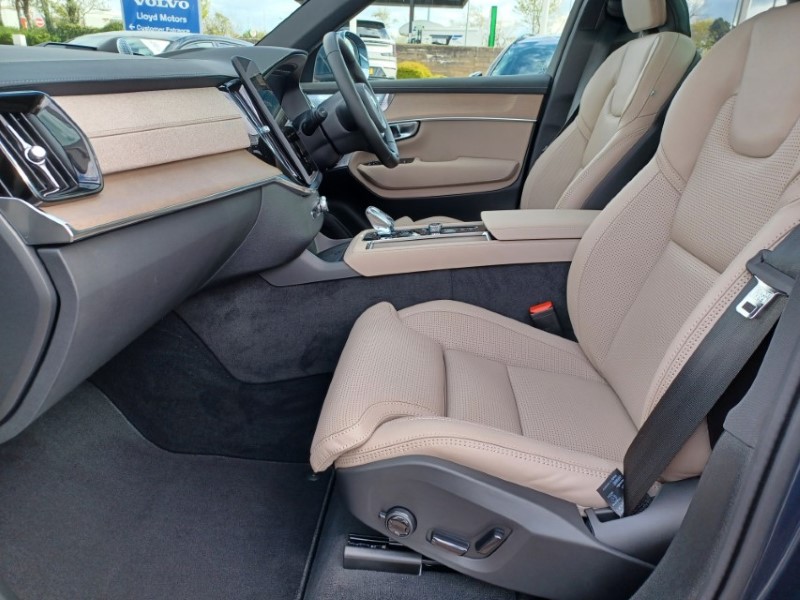 2026 (26) VOLVO XC90 2.0 T8 PHEV Ultra Dark 5dr AWD Geartronic 5341221