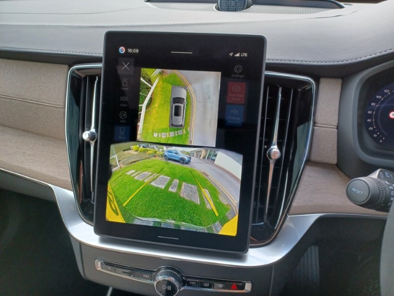 2026 (26) VOLVO XC90 2.0 T8 PHEV Ultra Dark 5dr AWD Geartronic 5341160