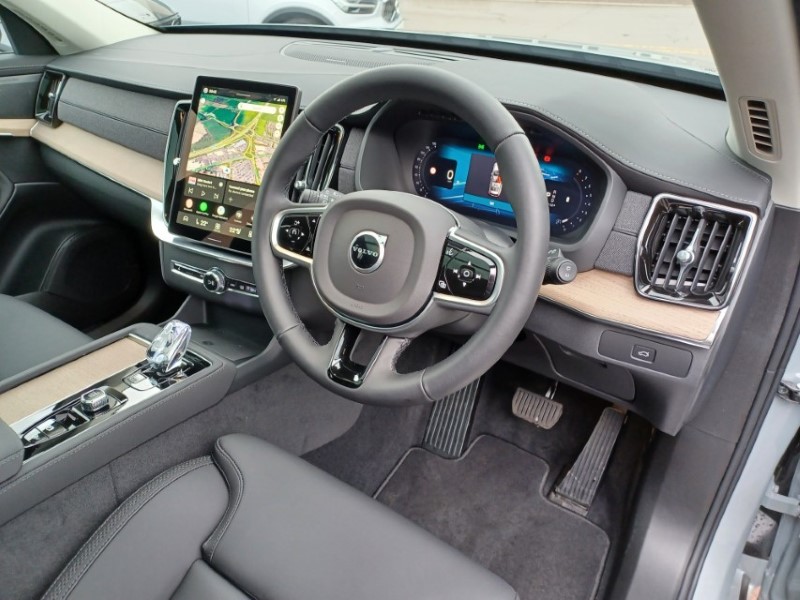 2026 (26) VOLVO XC90 2.0 B5P Plus Dark 5dr AWD Geartronic 5465870