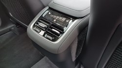 2026 (26) VOLVO XC90 2.0 B5P Plus Dark 5dr AWD Geartronic 5465878