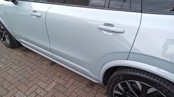 2026 (26) VOLVO XC90 2.0 B5P Plus Dark 5dr AWD Geartronic 5465897