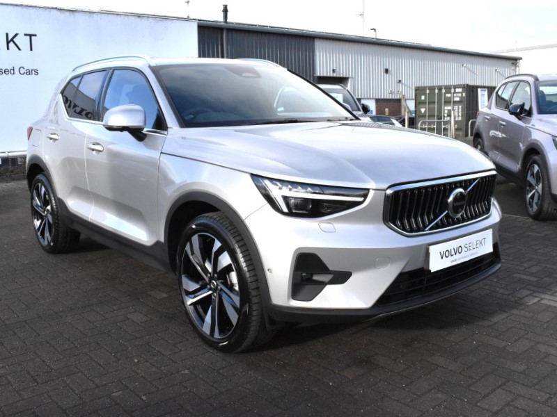 2024 (74) VOLVO XC40 2.0 B4P Ultra Bright 5dr Auto