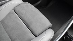 2025 (25) VOLVO XC40 2.0 B4P Plus Dark 5dr Auto 5069551