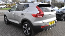 2025 (25) VOLVO XC40 2.0 B4P Plus Dark 5dr Auto 5069529