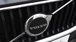 2022 (72) VOLVO XC60 2.0 B5P Core 5dr AWD Geartronic 5079429