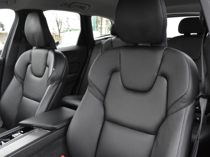 2022 (72) VOLVO XC60 2.0 B5P Core 5dr AWD Geartronic 5079413