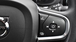 2022 (72) VOLVO XC60 2.0 B5P Core 5dr AWD Geartronic 5079344