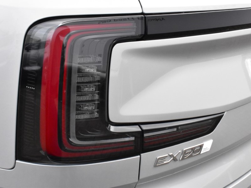 2025 (75) VOLVO EX90 380kW Twin Motor Performance Ultra 111kWh 5dr Auto 5099136