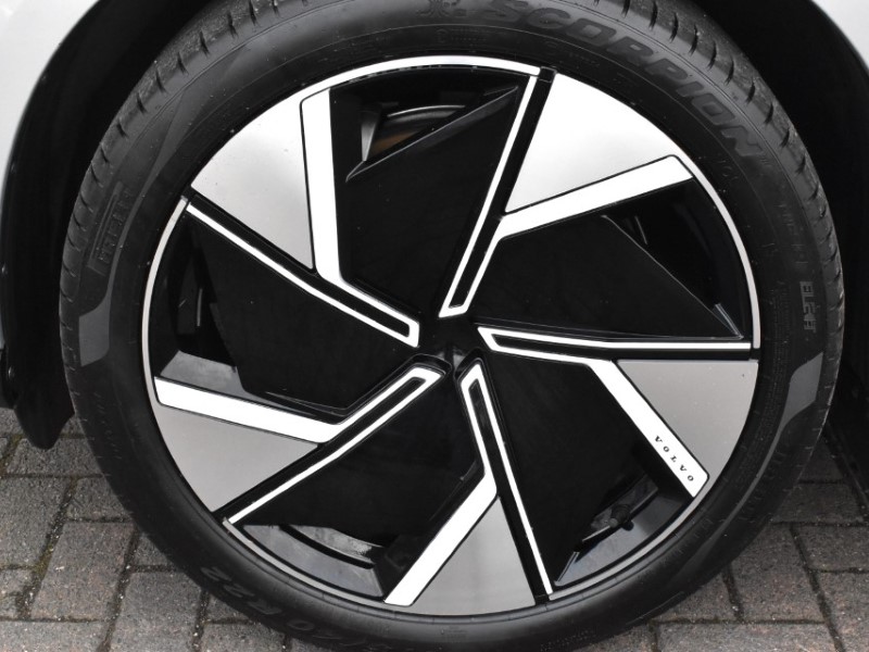 2025 (75) VOLVO EX90 380kW Twin Motor Performance Ultra 111kWh 5dr Auto 5099140