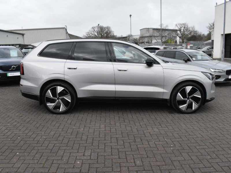 2025 (75) VOLVO EX90 380kW Twin Motor Performance Ultra 111kWh 5dr Auto 5099048