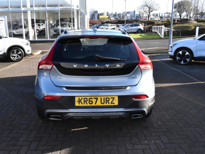 2017 (67) VOLVO V40 D4 [190] Cross Country Pro 5dr 5073559