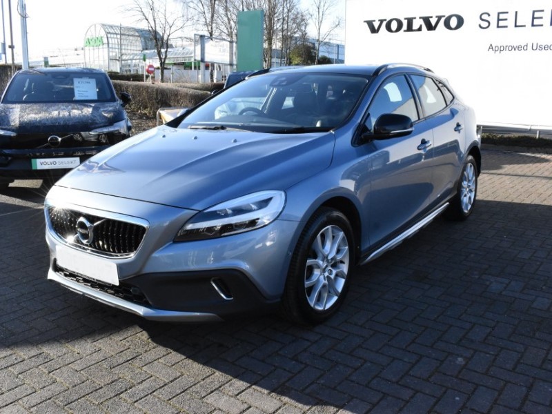 2017 (67) VOLVO V40 D4 [190] Cross Country Pro 5dr 5073526