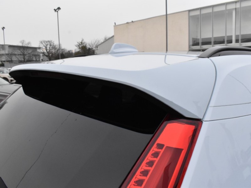 2025 (74) VOLVO XC40 2.0 B4P Ultra Dark 5dr Auto 5143340