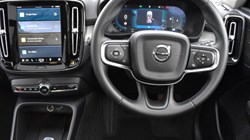 2025 (74) VOLVO XC40 2.0 B4P Ultra Dark 5dr Auto 5143323
